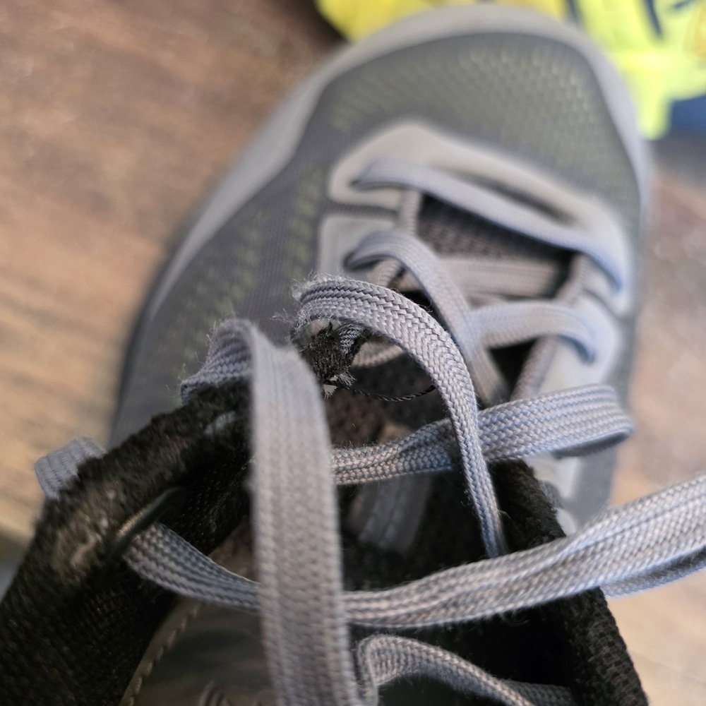 Keen® Men's Shoes Size 8.5EE Gray & Black Aluminum Safety Toe Work Shoe Tie - Picture 16 of 16